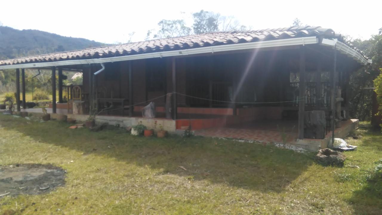 Villa Hospedaje Rural Misia Emilia à Medellín Extérieur photo